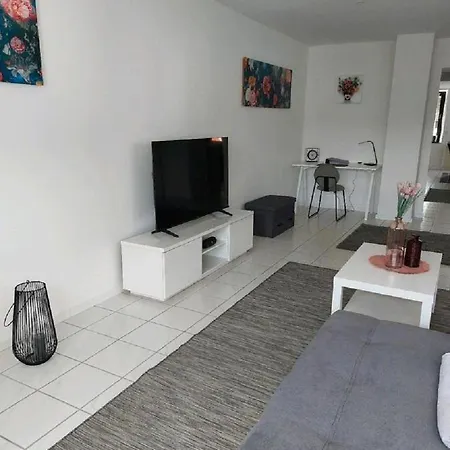 公寓 Uljana 施瓦格