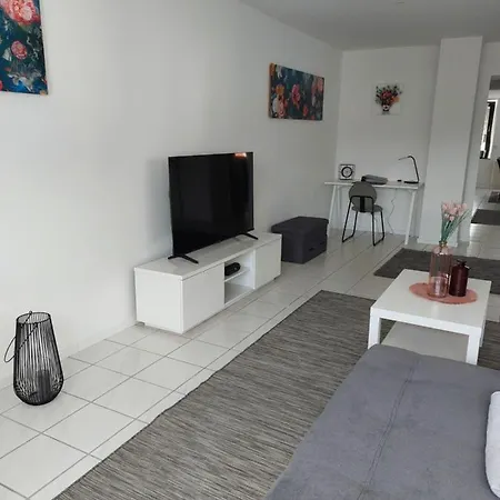 Apartment Uljana *