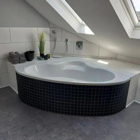 Uljana 公寓 施瓦格